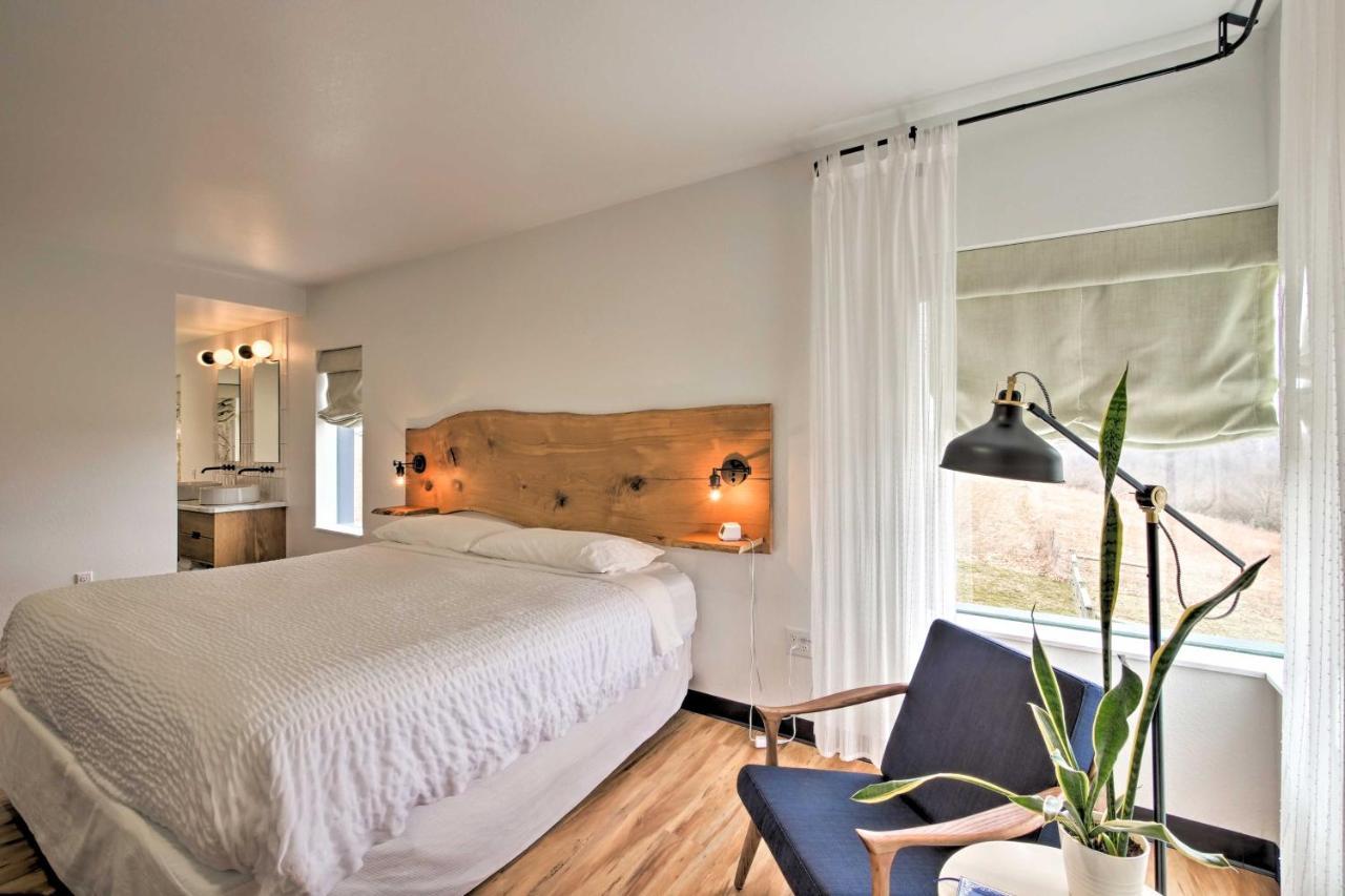 Luxe Amish Country Apartment With Rooftop Terrace! Millersburg Luaran gambar