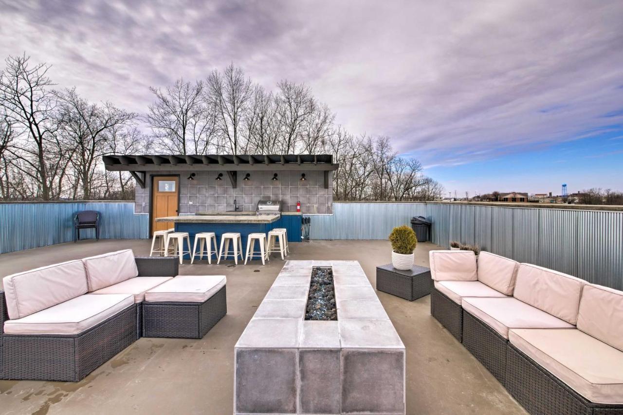Luxe Amish Country Apartment With Rooftop Terrace! Millersburg Luaran gambar
